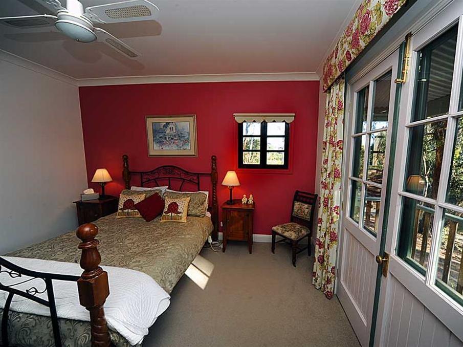 St Helen'S Cottages Clare Esterno foto