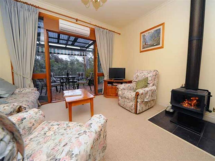 St Helen'S Cottages Clare Esterno foto